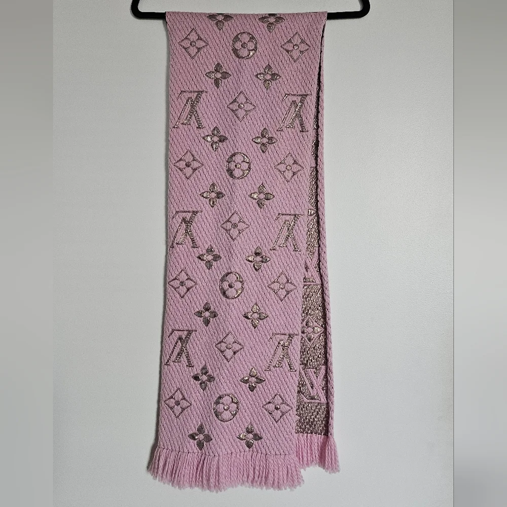 Louis Vuitton Ballet Pink Logomania Scarf Wool & Silk Metallic Thread - Picture 8 of 11